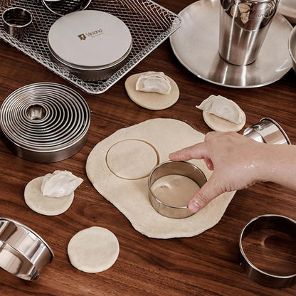 Stainless Steel Biscuit Cutter Set, alternate view 2