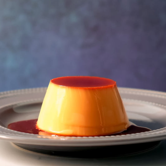 High-borosilicate glass pudding cups with silicone lids, alternate view 2