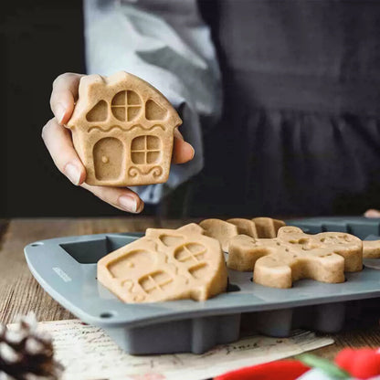 Christmas Silicone Cake Molds, alternate view 5