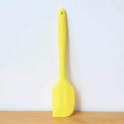 Yellow TIGERCROWN CakeLand large silicone spatula, 26.4 cm
