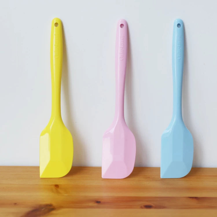 TIGERCROWN CakeLand Large Silicone Spatula, 26.4 cm