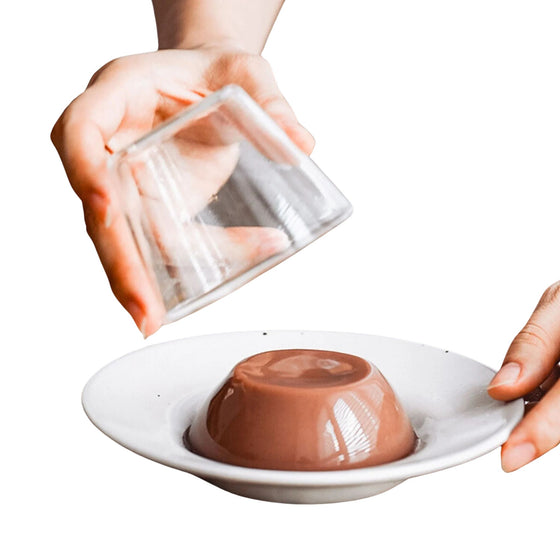 High-borosilicate glass pudding cups with silicone lids