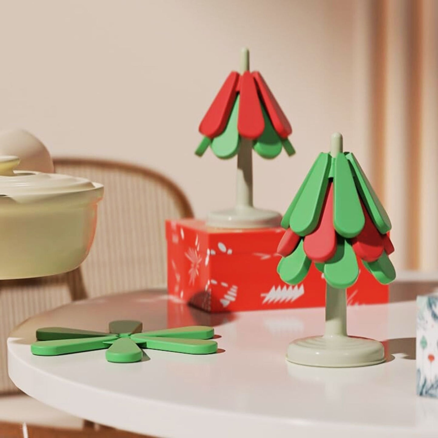Christmas Tree Silicone Trivets, alternate view 2