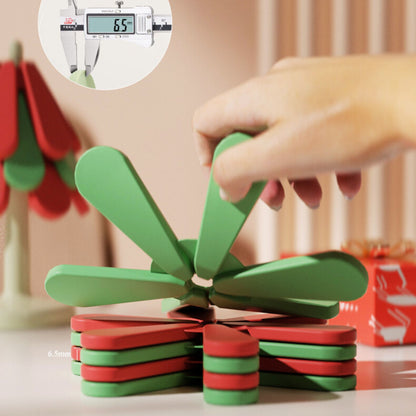 Christmas Tree Silicone Trivets, alternate view 5