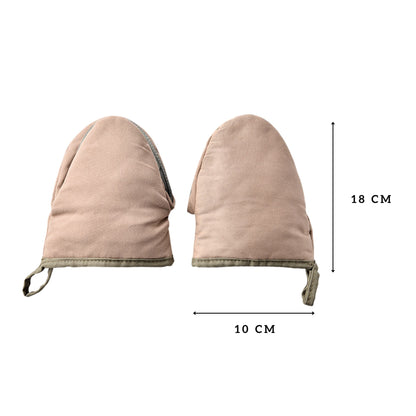 Silicone Oven Mitts & Pot Holder, alternate view 3