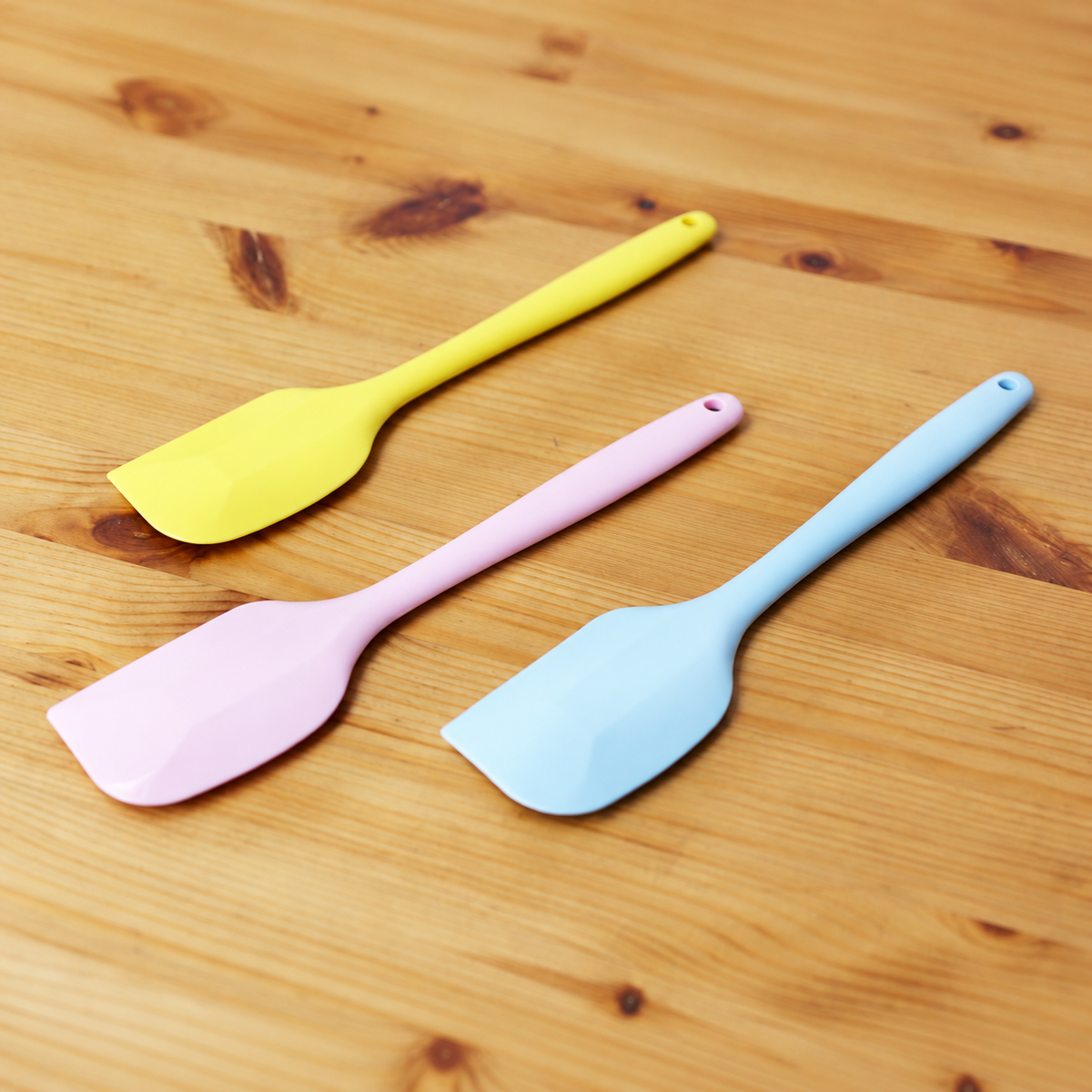 TIGERCROWN CakeLand Large Silicone Spatula, 26.4 cm