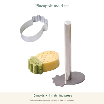 Pineapple-shaped cake set: 10 molds and 1 matching press; cake shown as serving inspiration